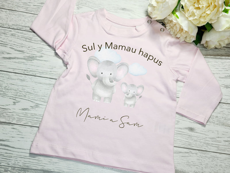 Personalised Baby pink Baby long t-shirt with ELEPHANT sul y mamau cyntaf NAME detail