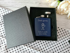 Personalised WELSH Engraved father's day Dad gorau with message and hand drawn picture Navy or black stainless steel hip flask 6oz