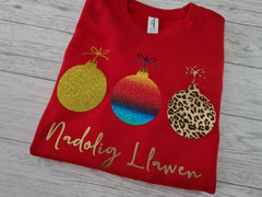 Custom Kids RED welsh NADOLIG LLAWEN rainbow 3 baubles jumper