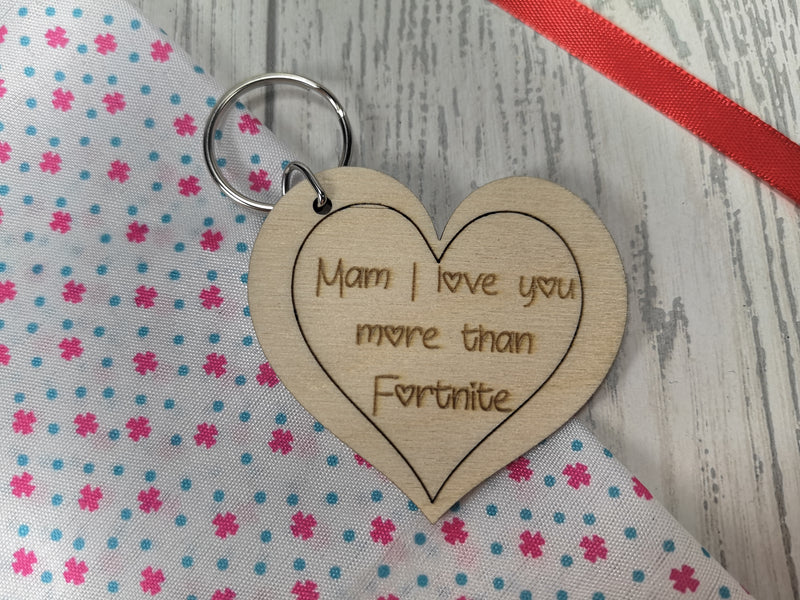 Personalised Wooden Heart Mum I love you more than ... Game Keyring