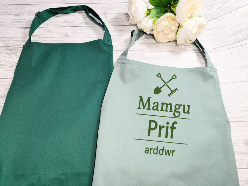 Personalised adult Welsh Prif arddwr apron in Green or Sage