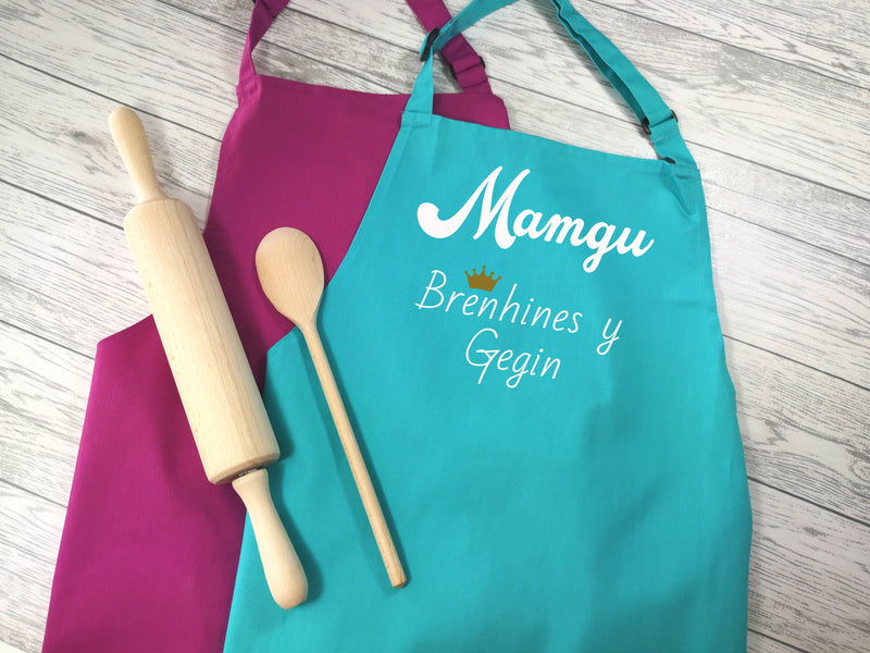 Personalised adult Welsh Brenhines y gegin apron in raspberry or duck egg blue