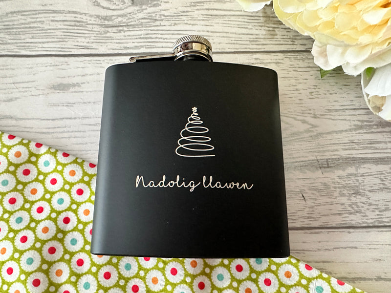 Custom welsh NADOLIG LLAWEN christmas tree Engraved Navy or Black stainless steel hip flask 6oz