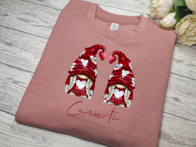 Personalised Unisex WELSH DUSKY PINK Valentines jumper GIRLS heart gonks gnomes with any wording