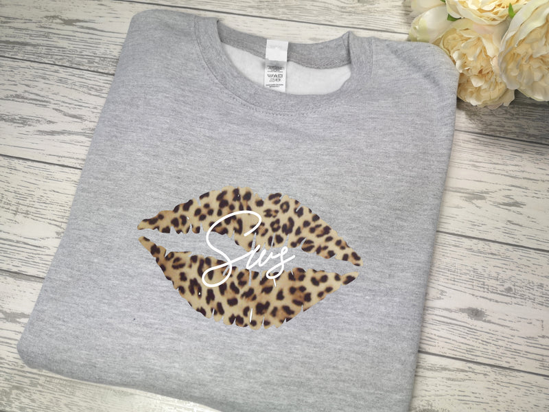Personalised Welsh KIDS GREY Lips Sws jumper  in a choice of colour detail