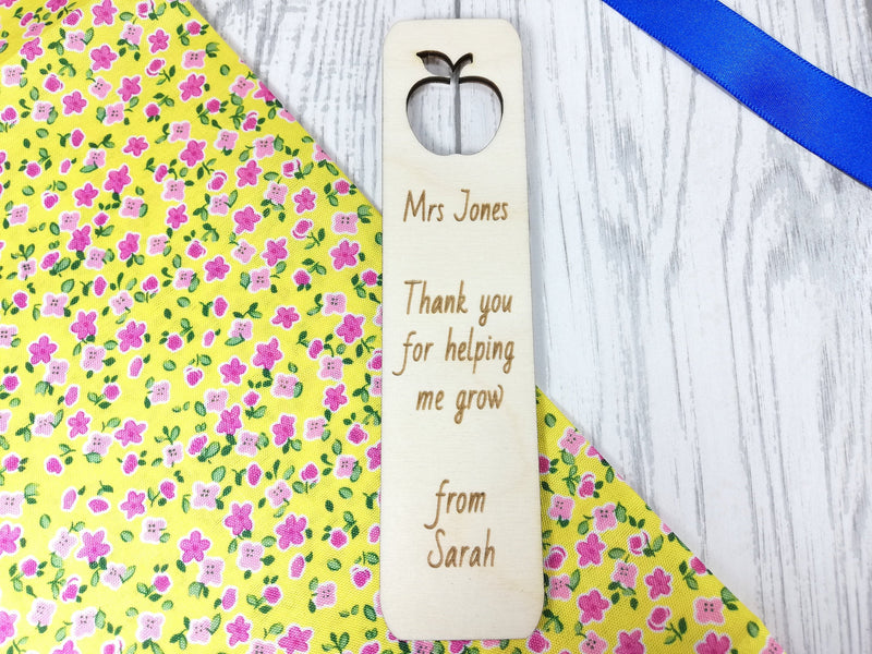 Personalised Wooden apple cut out Teacher Bookmark Any name Message